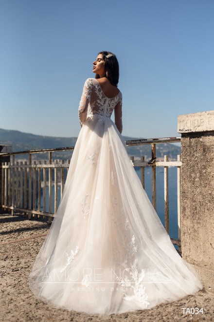 https://amore-novias.com/images/stories/virtuemart/product/TA034       (3).jpg